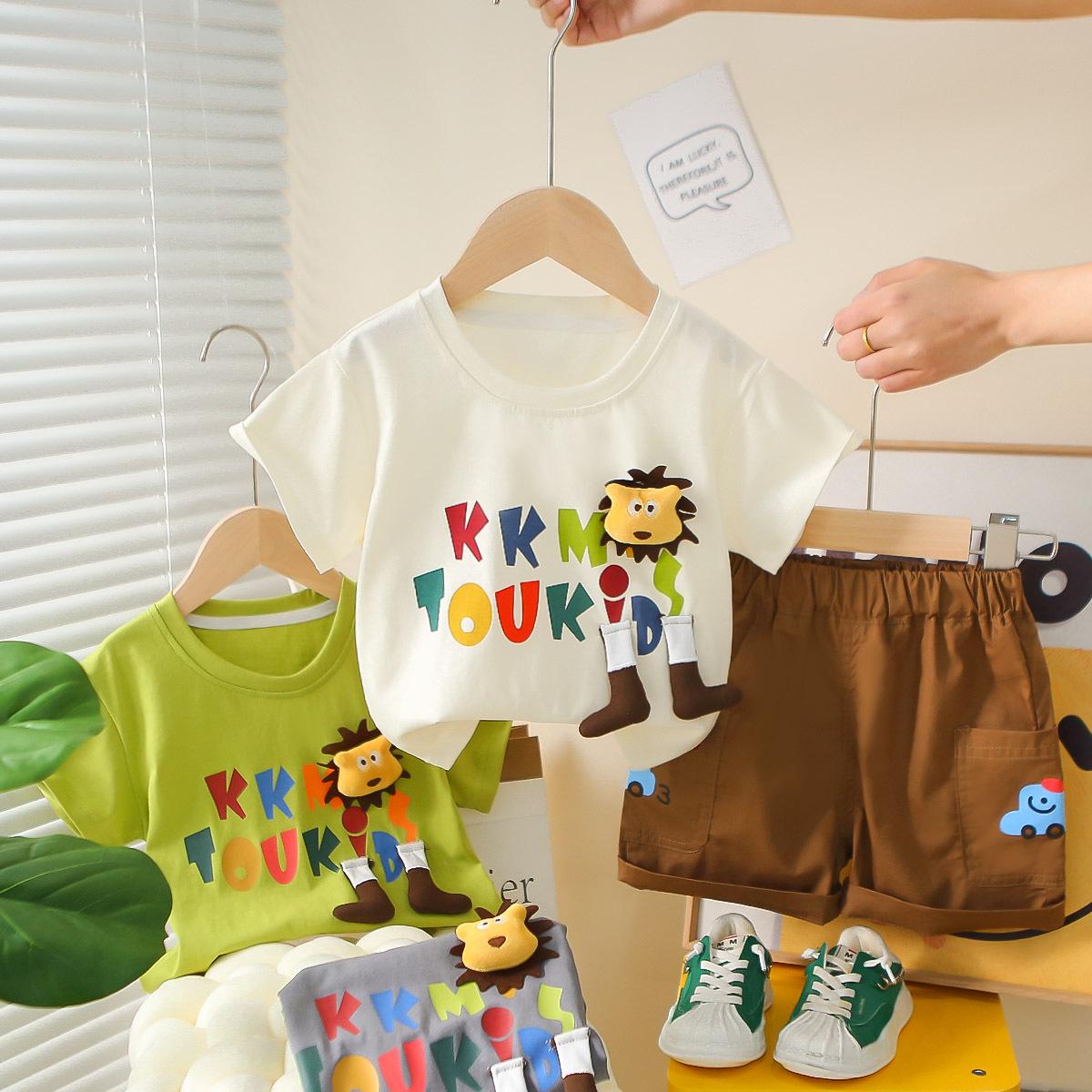 2025 Summer Kids Letter Little Lion Color Block Two-Piece Set (Short Sleeve Top) for Boys and Girls 90cm зелений
2025 Summer Kids Letter Little Lion Color Block Two-Piece Set (Short Sleeve Top) for Boys and Girls 90cm зелений
