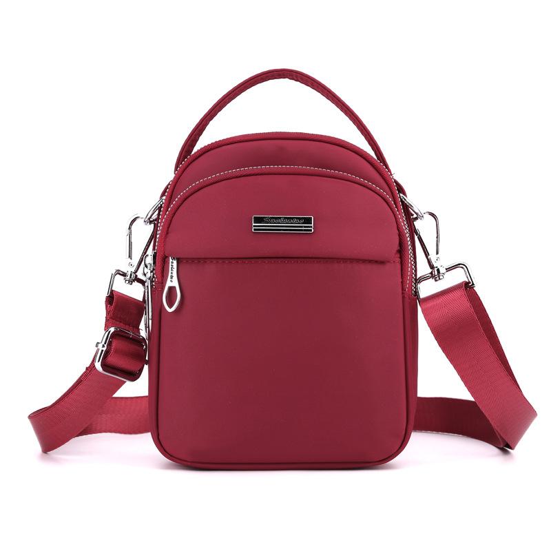 Маленькая женская сумка через плечо, вертикальная маленькая квадратная сумка, сумка для мобильного телефона красный
Маленькая женская сумка через плечо, вертикальная маленькая квадратная сумка, сумка для мобильного телефона красный