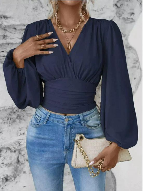 Новый однотонный топ с V-образным вырезом и рукавами-фонариками 2025 - Модная и элегантная женская осенне-зимняя одежда M
Новый однотонный топ с V-образным вырезом и рукавами-фонариками 2025 - Модная и элегантная женская осенне-зимняя одежда M