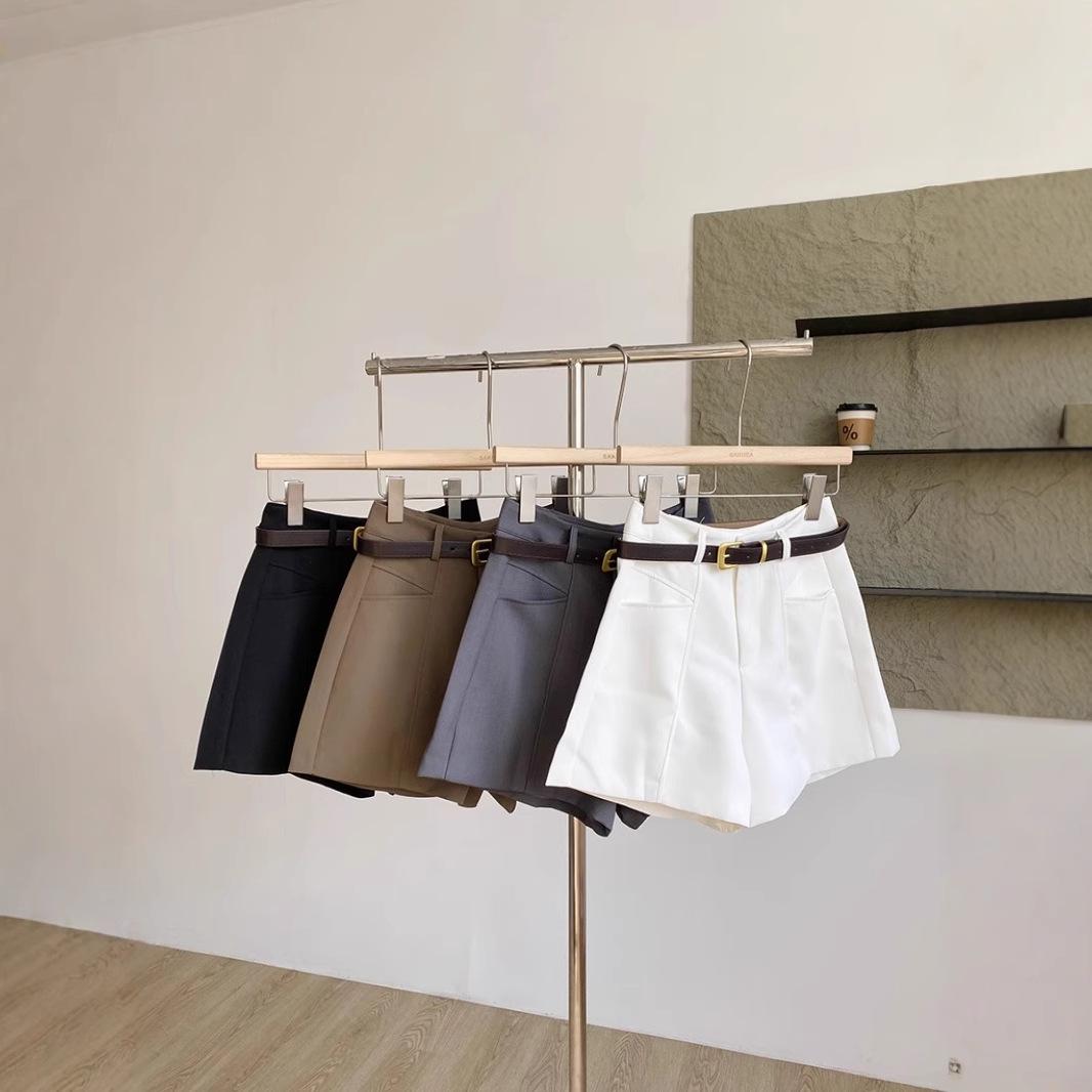 Women s Khaki High-Waist A-Line Shorts - Korean Style, Slimming, Summer 2025 Fashion S
Women s Khaki High-Waist A-Line Shorts - Korean Style, Slimming, Summer 2025 Fashion S
