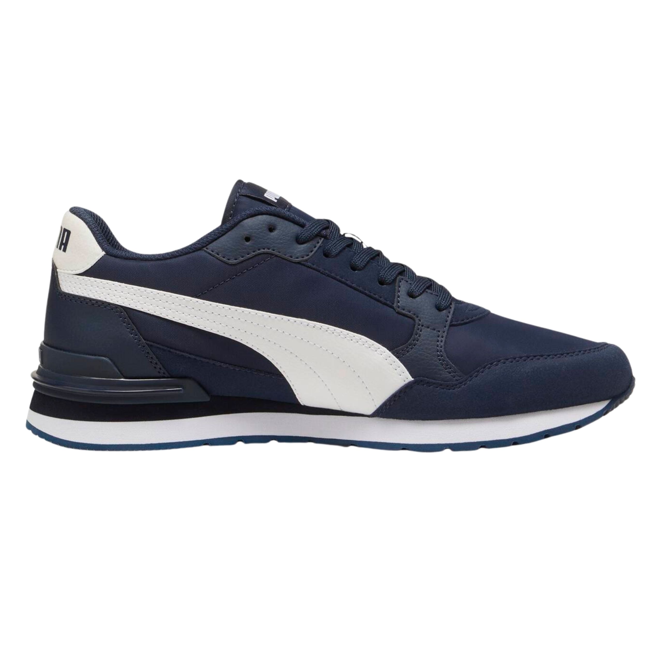 Мужские спортивные кроссовки PUMA ST Runner v4 NL Club 39906907 - темно-синие р. 43 43 синий
Мужские спортивные кроссовки PUMA ST Runner v4 NL Club 39906907 - темно-синие р. 43 43 синий