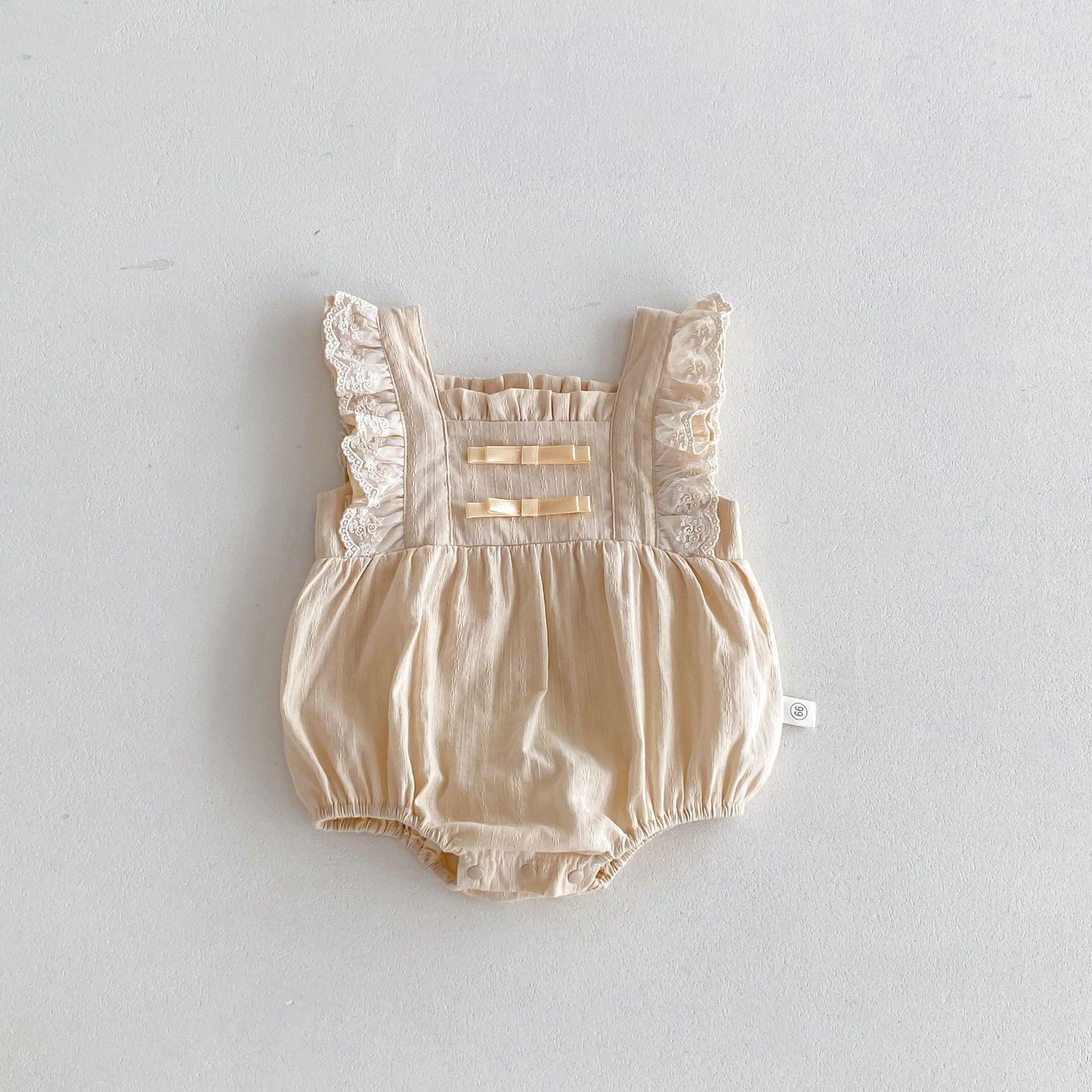 Летний комбинезон с коротким рукавом для маленьких принцесс - Легкий и модный наряд для ползания 66 cm абрикосовый
Летний комбинезон с коротким рукавом для маленьких принцесс - Легкий и модный наряд для ползания 66 cm абрикосовый