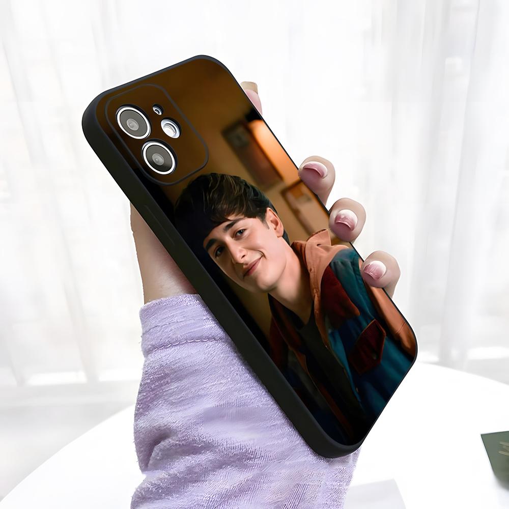 Noah Schnapp Phone Case For IPhone 17 Pro Max 15 Pro 16 14 Plus 12 13 Mini 11 Pro Shockproof Soft Cover iPhone14 Plus
Noah Schnapp Phone Case For IPhone 17 Pro Max 15 Pro 16 14 Plus 12 13 Mini 11 Pro Shockproof Soft Cover iPhone14 Plus