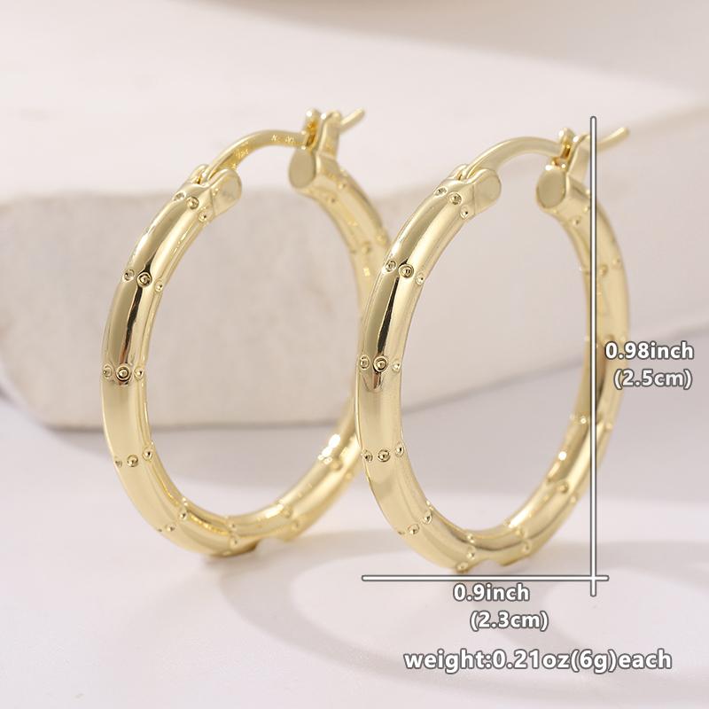 Classic Gold Color Hoops Women s Earrings Circle Carving Pattern Party Daily Wear
Classic Gold Color Hoops Women s Earrings Circle Carving Pattern Party Daily Wear