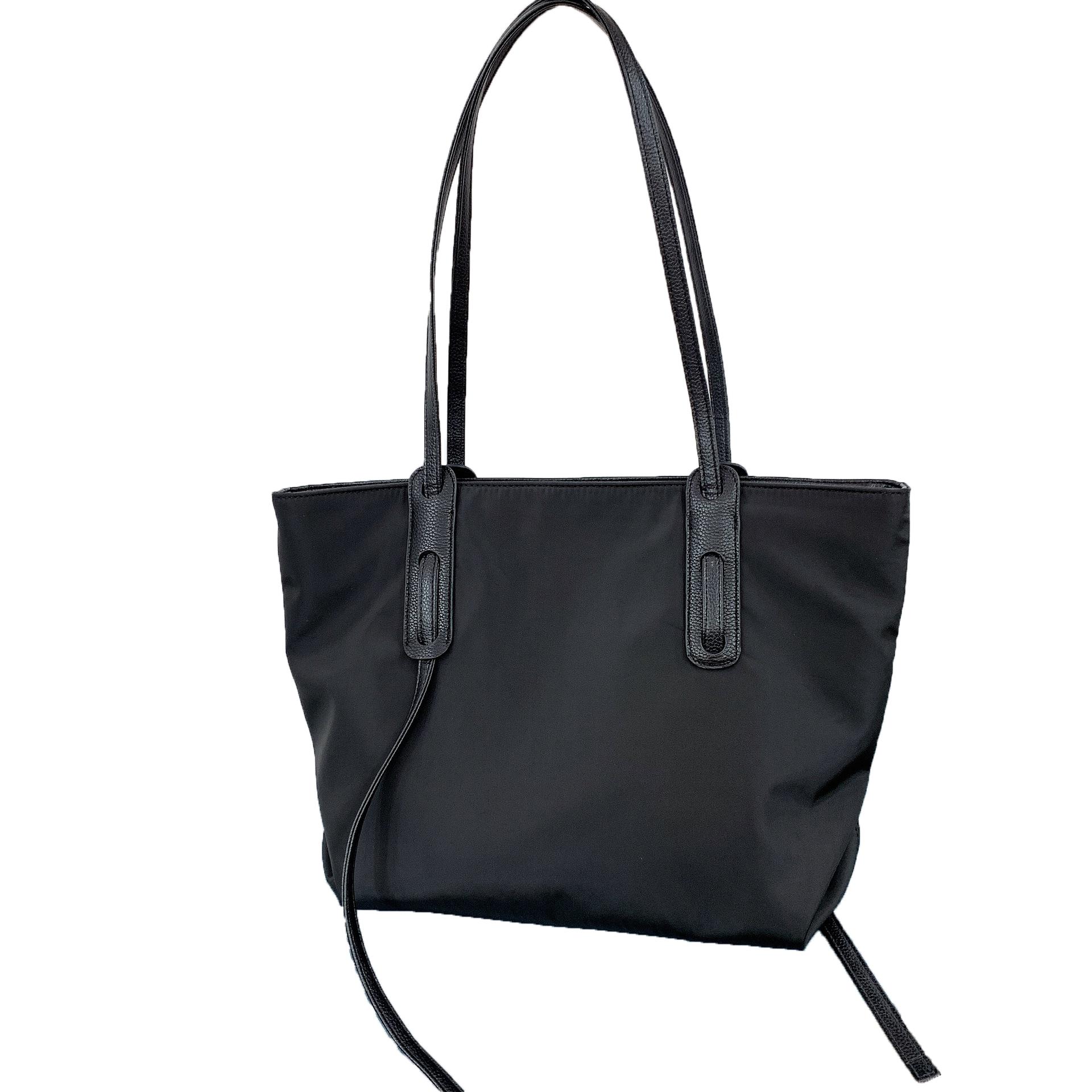 JIEROTYX женская мягкая сумка-тоут из искусственной кожи, большая вместимость, кошельки и сумки для женщин, модные сумки-тоут с верхней ручкой чёрный
JIEROTYX женская мягкая сумка-тоут из искусственной кожи, большая вместимость, кошельки и сумки для женщин, модные сумки-тоут с верхней ручкой чёрный