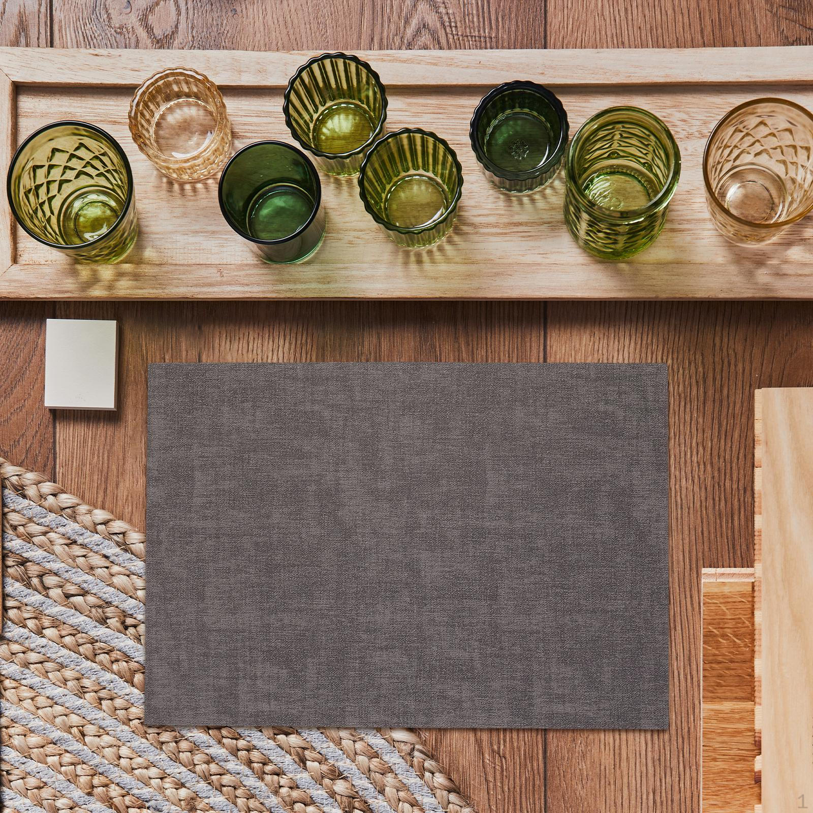 Елегантний набір серветок на стіл з штучної шкіри чорний
Елегантний набір серветок на стіл з штучної шкіри чорний