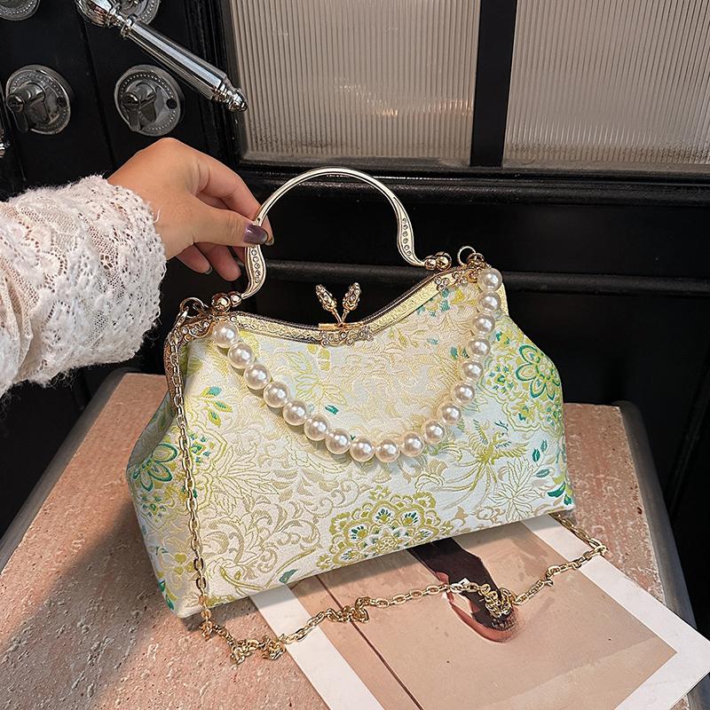 Роскошная вечерняя сумка-клатч для женщин, свадебный клатч для невесты, сумочка на цепочке через плечо, маленькая вечерняя сумочка, цветочная сумка-тоут зелёный
Роскошная вечерняя сумка-клатч для женщин, свадебный клатч для невесты, сумочка на цепочке через плечо, маленькая вечерняя сумочка, цветочная сумка-тоут зелёный