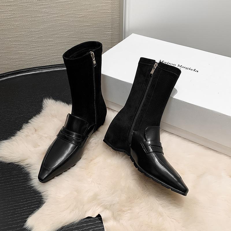 3.5СМ стиль знаменитостей модные простые темпераментные короткие ботинки 2025 осень новые остроносые на плоской подошве с внутренней платформой увеличивающей рост тонкие ботинки 40
