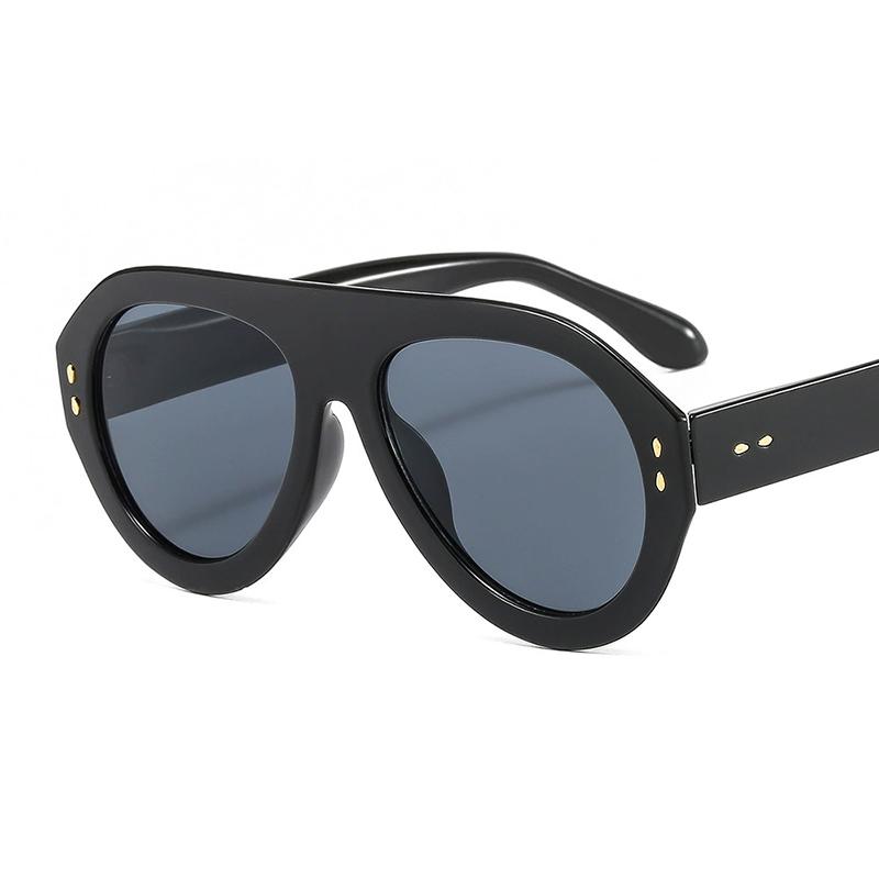 Oversized Vintag Pilot Sunglasses Women Retro Rivets Decoration Eyewear Fashion Gradient Trendy Men Aviator Round Sun Glasses
Oversized Vintag Pilot Sunglasses Women Retro Rivets Decoration Eyewear Fashion Gradient Trendy Men Aviator Round Sun Glasses