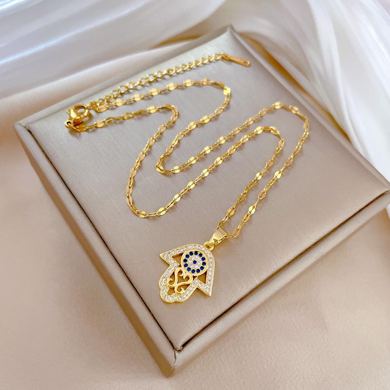 Palm Eyes Light Luxury Banquet Wedding Necklace Women S Versatile Collarbone Chain Titanium Steel Chain
Palm Eyes Light Luxury Banquet Wedding Necklace Women S Versatile Collarbone Chain Titanium Steel Chain