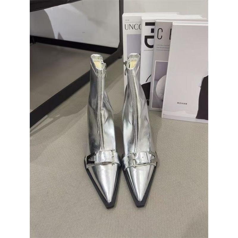 Superior Sense French Naked Boots British Stiletto High-heeled Short-thigh Boots Spring and Summer Women s Booties 40 срібний
Superior Sense French Naked Boots British Stiletto High-heeled Short-thigh Boots Spring and Summer Women s Booties 40 срібний