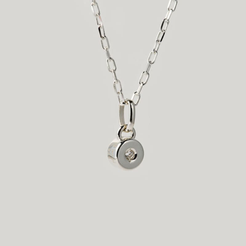 liersi Reversa 2diamonds Necklace Silver(platinum)
liersi Reversa 2diamonds Necklace Silver(platinum)