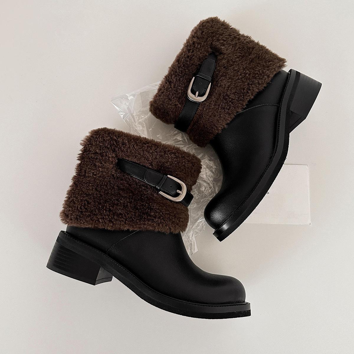 Women s winter warm cold padded lining snow boots thick bottom heightening non-slip wear-resistant outdoor leisure sports cotton boots 40 чорний
Women s winter warm cold padded lining snow boots thick bottom heightening non-slip wear-resistant outdoor leisure sports cotton boots 40 чорний
