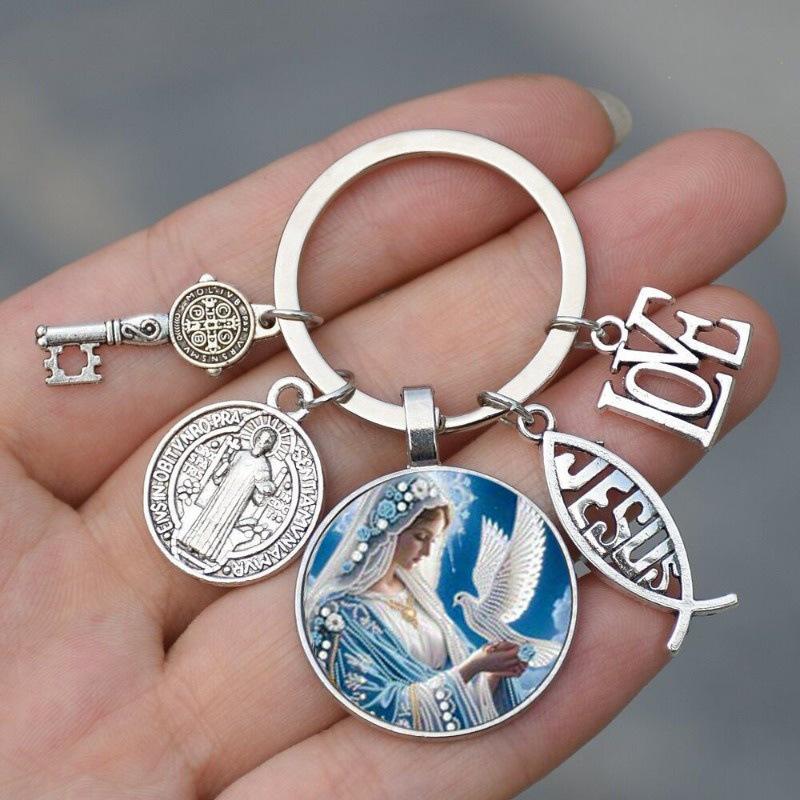 Saint Benedict Medal Keychain Pendant - Hot Selling Christian Accessory
Saint Benedict Medal Keychain Pendant - Hot Selling Christian Accessory