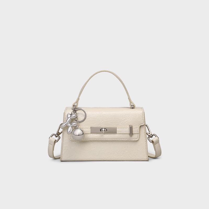 Portable small square bag, high-end underarm bag, new versatile single shoulder messenger women s bag, gentle wind women s bag explosion белый
Portable small square bag, high-end underarm bag, new versatile single shoulder messenger women s bag, gentle wind women s bag explosion белый
