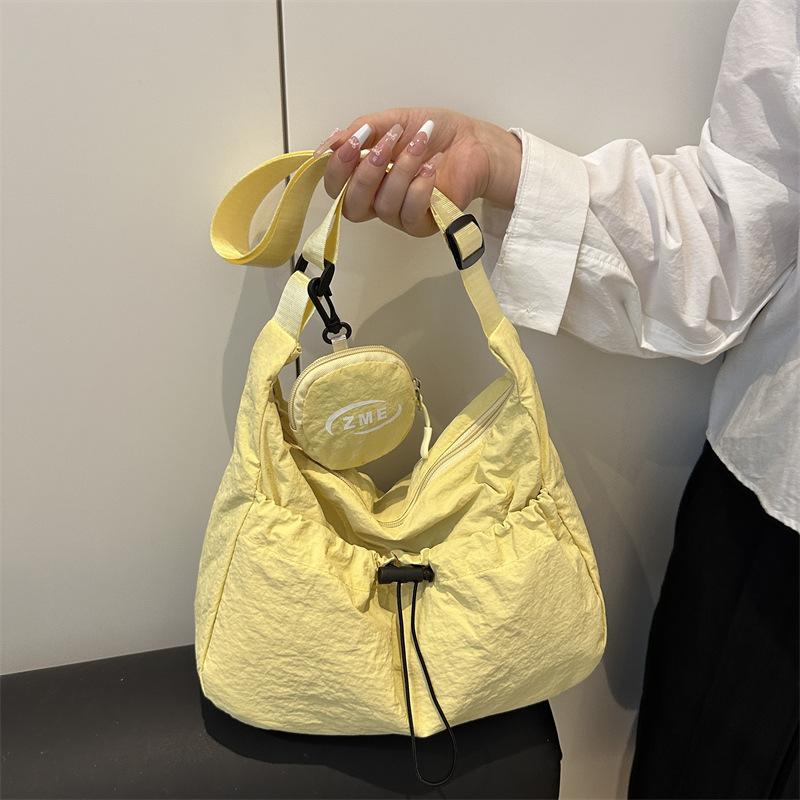 Soft Crinkle Nylon Hobo Bag With Detachable Mini Pouch Adjustable Strap Trendy Shoulder Bag Korean Lightweight Casual Handbag A5
Soft Crinkle Nylon Hobo Bag With Detachable Mini Pouch Adjustable Strap Trendy Shoulder Bag Korean Lightweight Casual Handbag A5