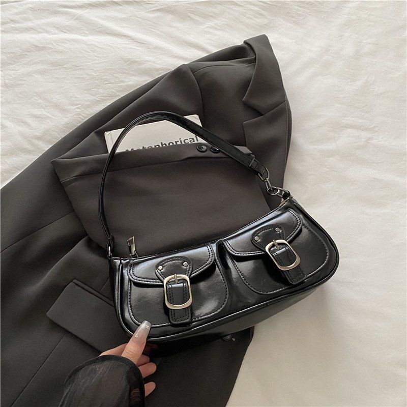 New Trendy Stylish Small Square Bag Simple Casual Shoulder Bag Versatile Underarm Bag Fashion Solid Color Portable Handbag
New Trendy Stylish Small Square Bag Simple Casual Shoulder Bag Versatile Underarm Bag Fashion Solid Color Portable Handbag
