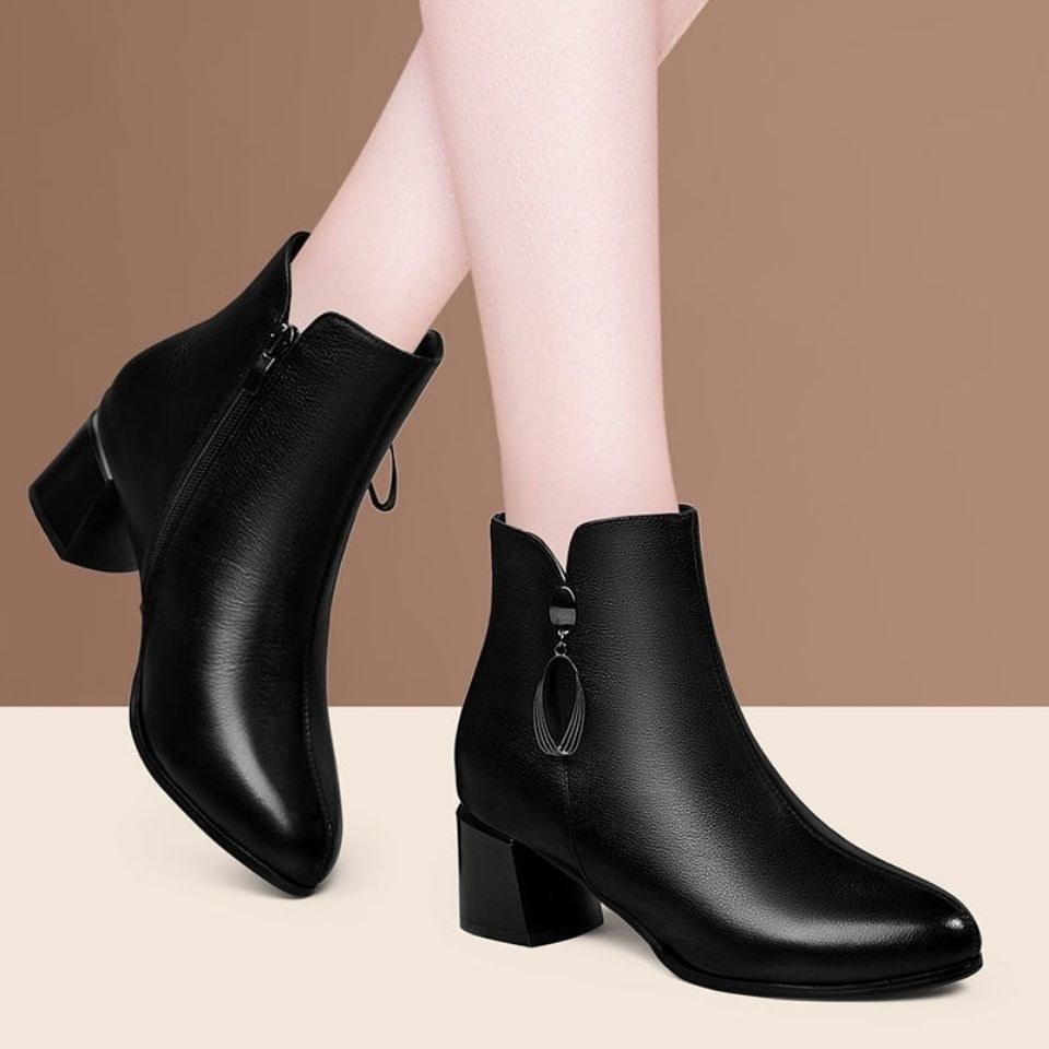 Women Boots Winter Boots Thick-heeled Shoes Cotton Boots Keep Warm Ankle Boots Non-slip Mother Shoes Women Thick-soled Winter Boots Shoes Plus Velvet 40
Women Boots Winter Boots Thick-heeled Shoes Cotton Boots Keep Warm Ankle Boots Non-slip Mother Shoes Women Thick-soled Winter Boots Shoes Plus Velvet 40