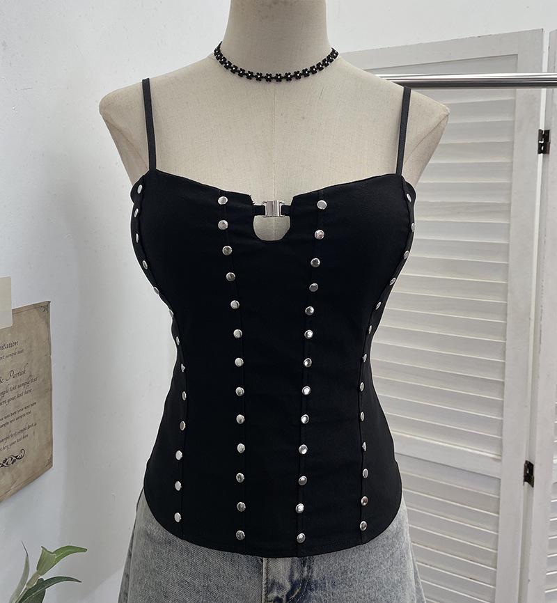 Spicy Red Camisole with Chest Pads, Hollow-Out Design, Hook-and-Eye Closure, Rivets, Open Back, and String Tie-Up 6270 One Size чорний
Spicy Red Camisole with Chest Pads, Hollow-Out Design, Hook-and-Eye Closure, Rivets, Open Back, and String Tie-Up 6270 One Size чорний