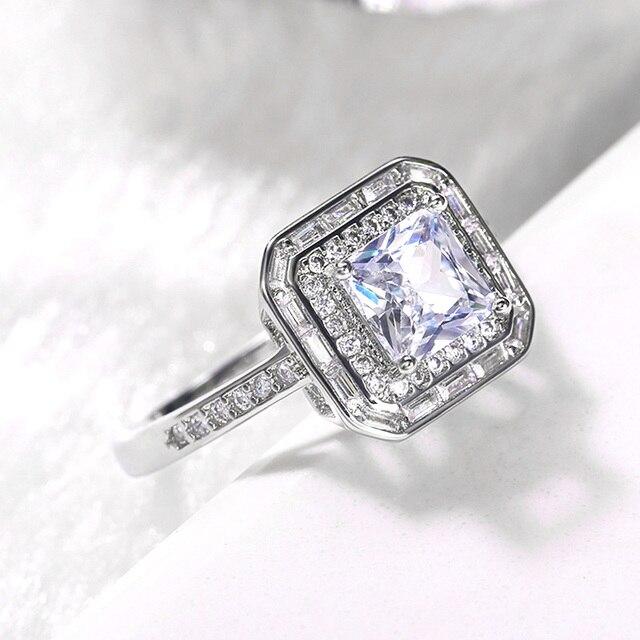 Модные женские кольца квадратной огранки принцессы с цирконием, ослепительные универсальные аксессуары для вечеринок, эффектные кольца 8
Модные женские кольца квадратной огранки принцессы с цирконием, ослепительные универсальные аксессуары для вечеринок, эффектные кольца 8