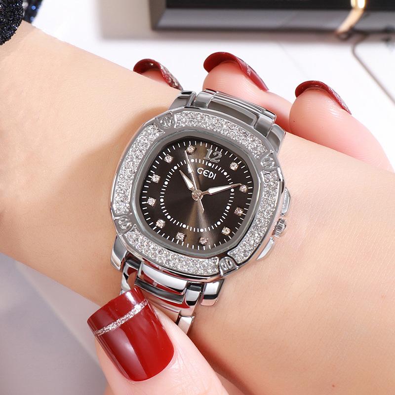 Light Luxury Gypsy Square Alloy Watch Niche High-End Women S Watch Steel Belt Trendy Women S Watch
Light Luxury Gypsy Square Alloy Watch Niche High-End Women S Watch Steel Belt Trendy Women S Watch