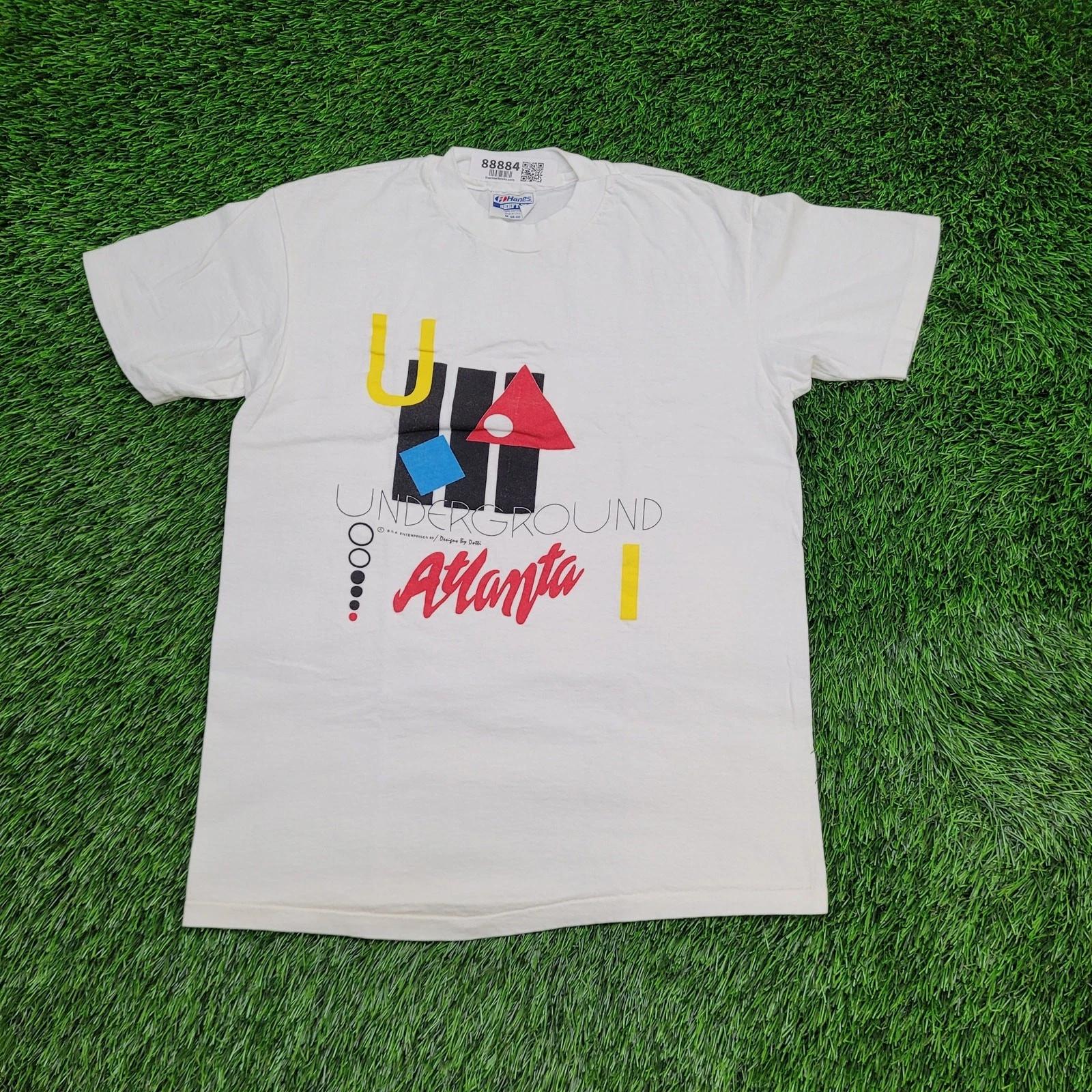 Vintage 1989 Underground Atlanta T-Shirt Mens Small Memphis Design Art Tee S
Vintage 1989 Underground Atlanta T-Shirt Mens Small Memphis Design Art Tee S
