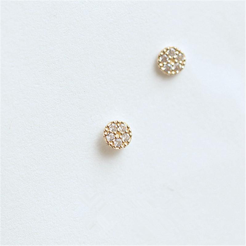 925 Sterling Silver Korean 14k Gold Plating Dandelion Stud Earrings For Women Simple Temperament Mother s Day Jewelry Gift Gold
925 Sterling Silver Korean 14k Gold Plating Dandelion Stud Earrings For Women Simple Temperament Mother s Day Jewelry Gift Gold