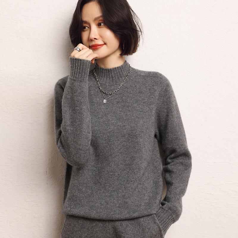 Autumn & Winter Solid Color Korean Knitted Cashmere Sweater: Half-High Neck, Pullover, Loose Fit L
Autumn & Winter Solid Color Korean Knitted Cashmere Sweater: Half-High Neck, Pullover, Loose Fit L