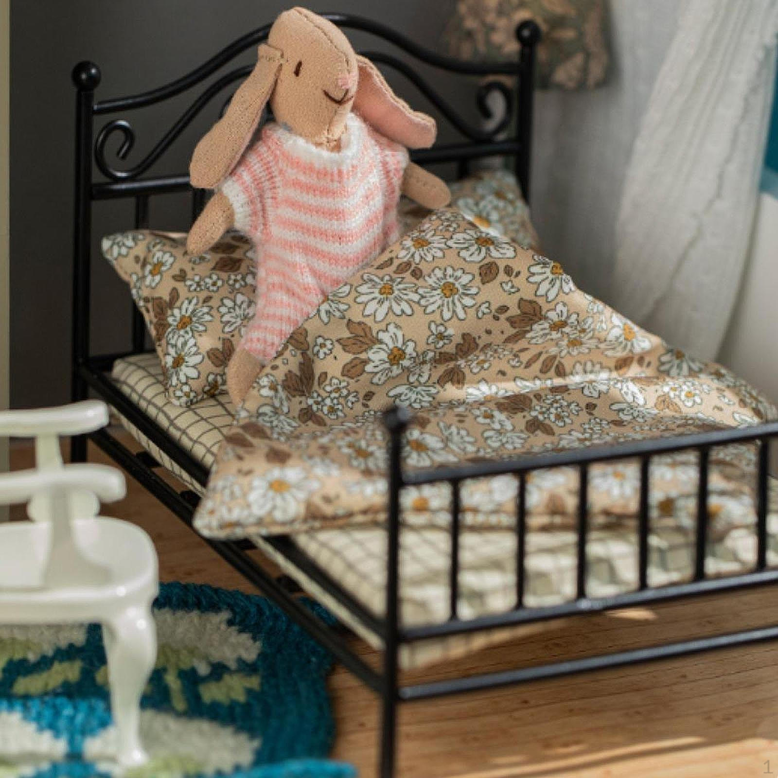 Doll Bed Art Dollhouse Furniture Ornament Decor Pretend Play Toy Home чёрный
Doll Bed Art Dollhouse Furniture Ornament Decor Pretend Play Toy Home чёрный