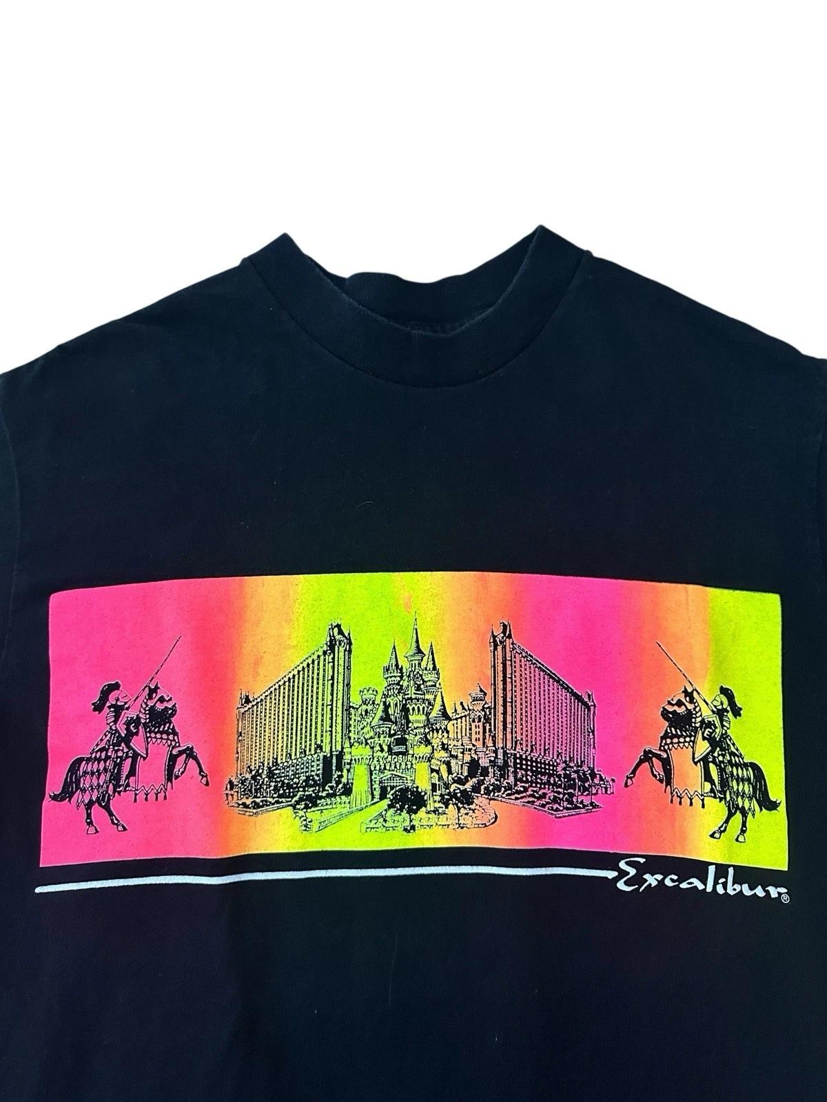 Vintage Excalibur Hotel Casino T Shirt Men’s Small Vegas 80’s 90’s USA L
Vintage Excalibur Hotel Casino T Shirt Men’s Small Vegas 80’s 90’s USA L
