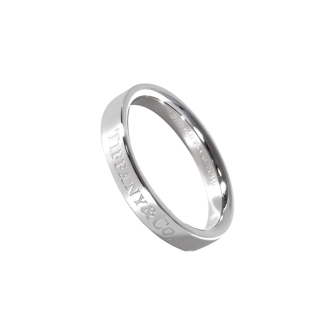 Tiffany & Co. ® Кільце з алфавітним логотипом Унісекс кільця GRP02279 Box,9
Tiffany & Co. ® Кільце з алфавітним логотипом Унісекс кільця GRP02279 Box,9
