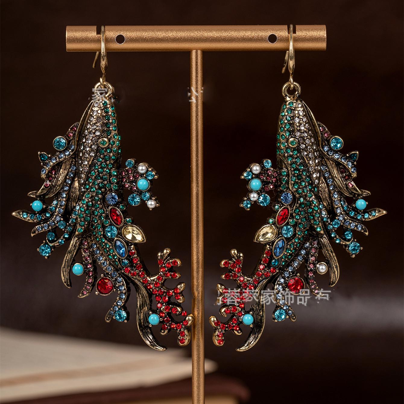 Vintage Heavy Industry Rhinestone Glass Bead Ocean Whale Exaggerated Retro Earrings Necklace Jewelry Sets For Women Party
Vintage Heavy Industry Rhinestone Glass Bead Ocean Whale Exaggerated Retro Earrings Necklace Jewelry Sets For Women Party