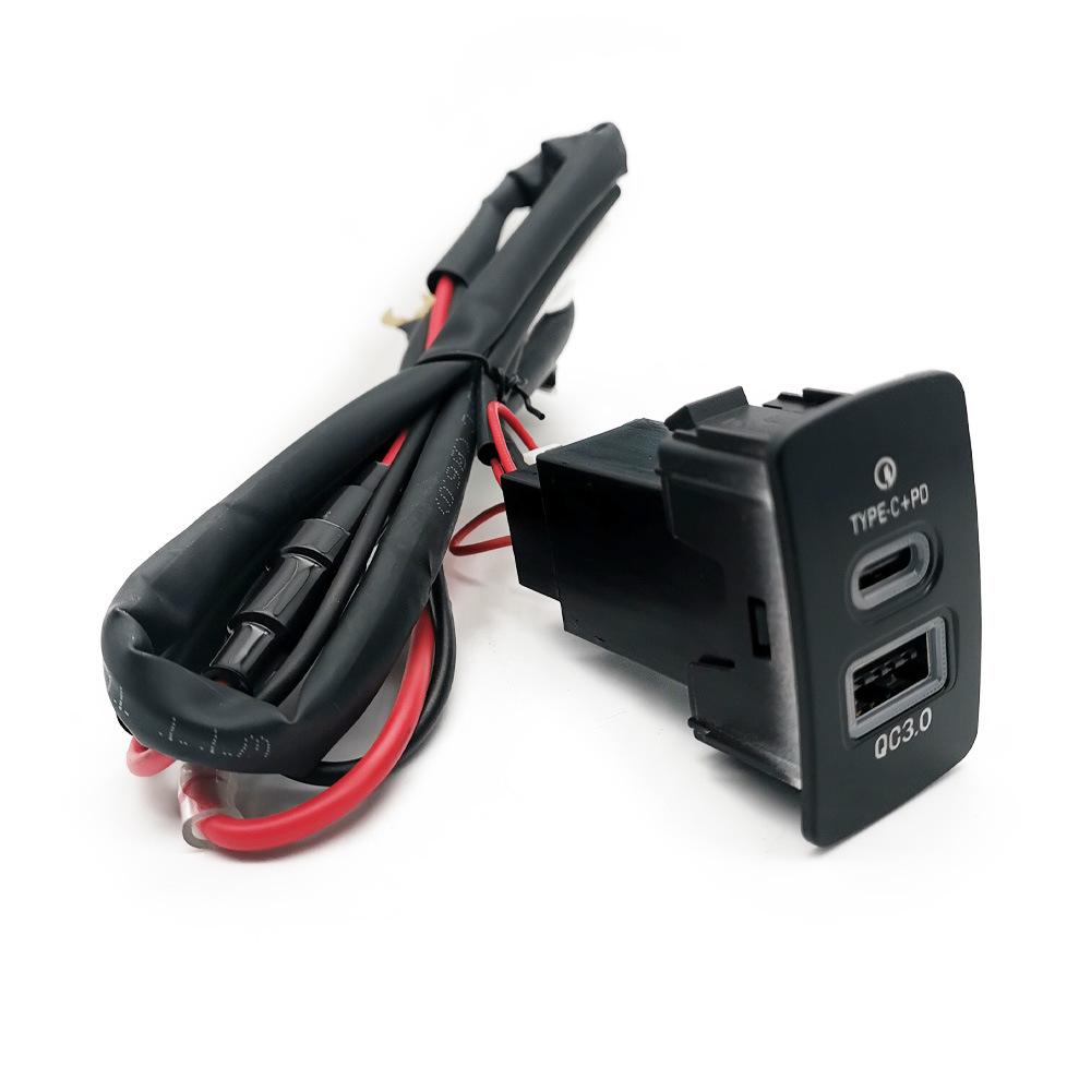 Honda CR-V 2009-2016 QC3.0 + Type-C Car Charger Plug with Cable
Honda CR-V 2009-2016 QC3.0 + Type-C Car Charger Plug with Cable