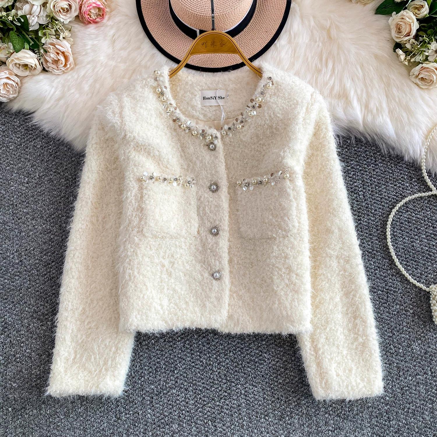 Осень Зима Женская Роскошная Норка Искусственный Мех Полный Рукав Однобортная Короткая Куртка Пальто Рождественская Верхняя Одежда С Карманом L белый
Осень Зима Женская Роскошная Норка Искусственный Мех Полный Рукав Однобортная Короткая Куртка Пальто Рождественская Верхняя Одежда С Карманом L белый