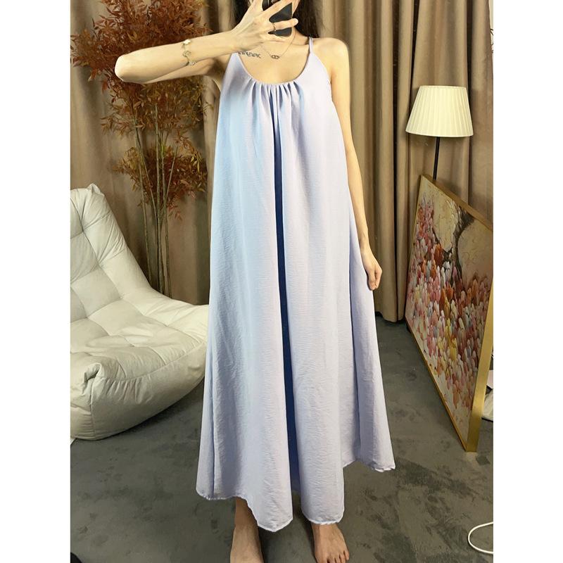 The new summer pajamas dress with chest pads and suspenders can be worn outside, and the thin fairy beach dress can be worn outside. XXL
The new summer pajamas dress with chest pads and suspenders can be worn outside, and the thin fairy beach dress can be worn outside. XXL