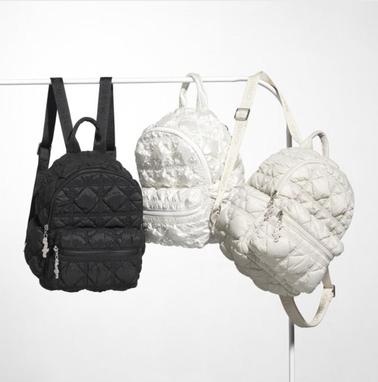 Carlyn MELLOW 3colors_H75130010 / K-Fashion білий
Carlyn MELLOW 3colors_H75130010 / K-Fashion білий