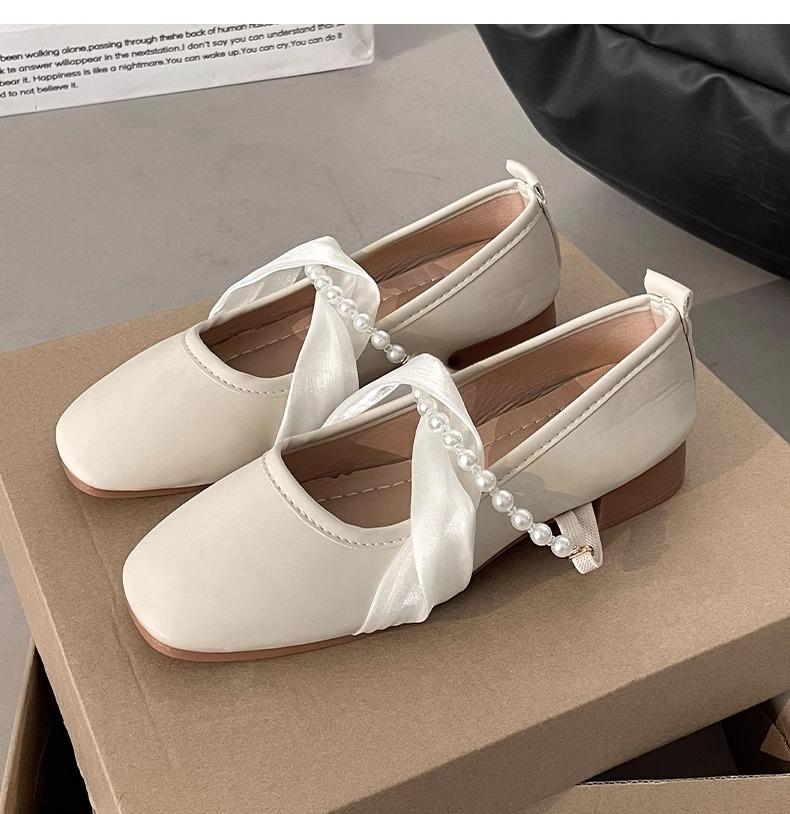 Temperament gentle fairy Mary Jane shoes new summer Korean version retro square head French light mouth single shoes women s thick heel 35
Temperament gentle fairy Mary Jane shoes new summer Korean version retro square head French light mouth single shoes women s thick heel 35
