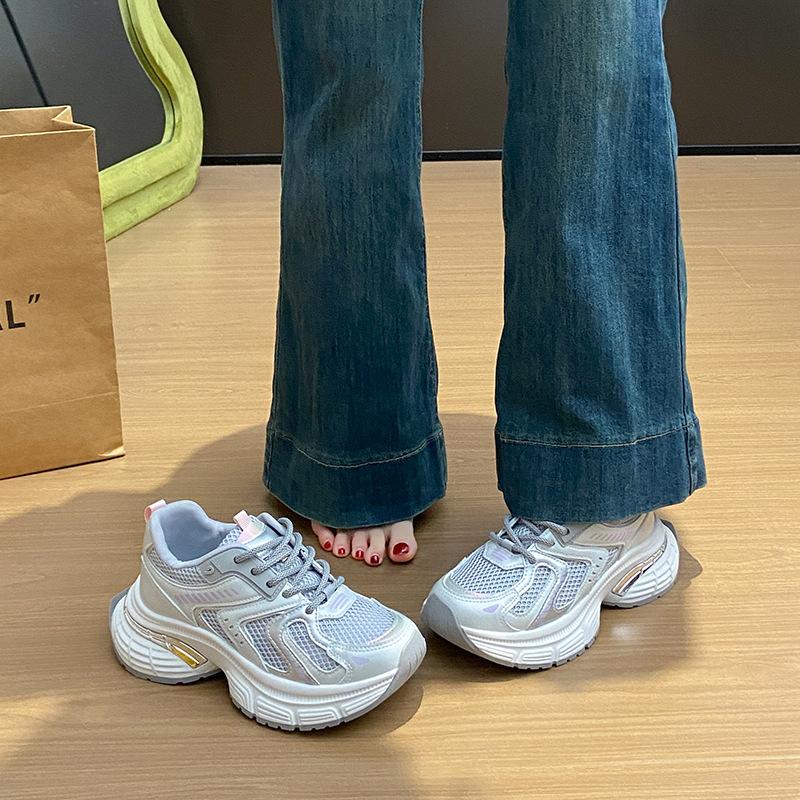 Is the new dad shoes women s summer student sports running shoes casual shoes platform height A 35
Is the new dad shoes women s summer student sports running shoes casual shoes platform height A 35