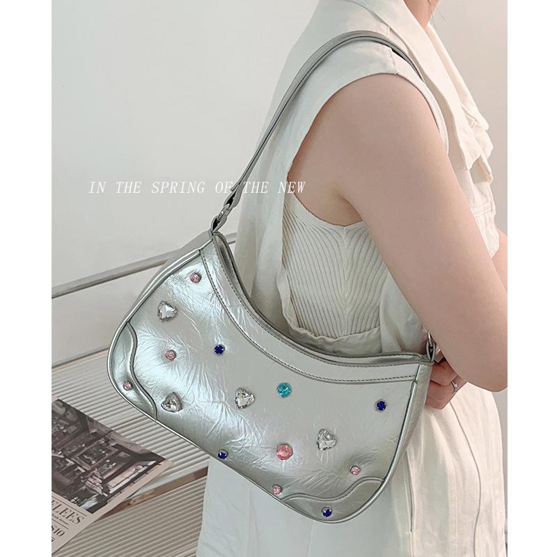 Uniquely textured underarm bag, women s new trendy summer high-end feeling, diamond studded versatile ins single shoulder crossbody bag
Uniquely textured underarm bag, women s new trendy summer high-end feeling, diamond studded versatile ins single shoulder crossbody bag