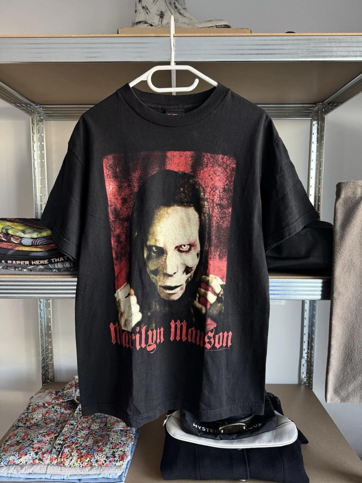 Винтажная футболка Marilyn Manson Ape of God Punk Rock Y2K Мужская Размер M S
Винтажная футболка Marilyn Manson Ape of God Punk Rock Y2K Мужская Размер M S