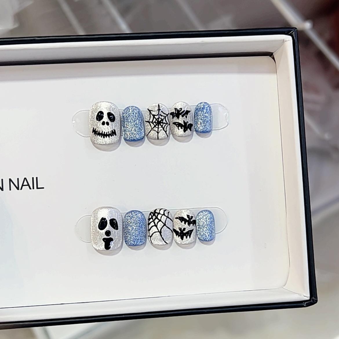 Pure Hand-made Phototherapy Nail Art Ghosts Appear and Wear Armor Finished Cat Eye Nail Art Patches Show Whiteness and Temperament Extra Small xs
Pure Hand-made Phototherapy Nail Art Ghosts Appear and Wear Armor Finished Cat Eye Nail Art Patches Show Whiteness and Temperament Extra Small xs
