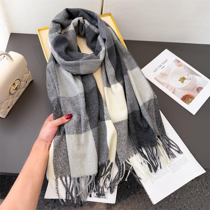 New Winter Rainbow Plaid Women s Imitation Cashmere Scarf Warm Shawls and Wraps Thicked Pashmina Female Blanket Scarves 200x63cm
New Winter Rainbow Plaid Women s Imitation Cashmere Scarf Warm Shawls and Wraps Thicked Pashmina Female Blanket Scarves 200x63cm