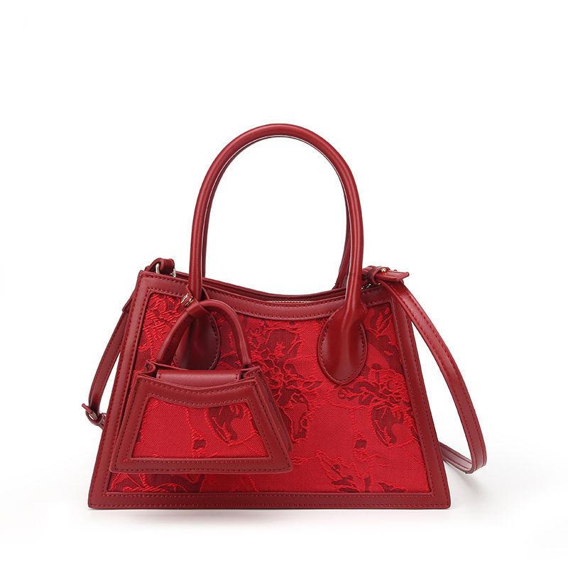 Red Bag Wedding Bag Zaizai Bag Fashion High-End Bride Bag Wedding Messenger Handbag Women S Bag
Red Bag Wedding Bag Zaizai Bag Fashion High-End Bride Bag Wedding Messenger Handbag Women S Bag