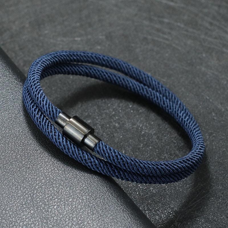 New Minimalist 4mm Cord Chain Bracelet Men Stainless Steel Magnet Buckle Double Layer Fabric Braclet Pulsera Hombre Gift For Him Темно-синій
New Minimalist 4mm Cord Chain Bracelet Men Stainless Steel Magnet Buckle Double Layer Fabric Braclet Pulsera Hombre Gift For Him Темно-синій