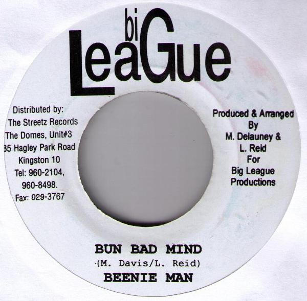 7inch Record BEENIE MAN / KANANGA - Bun Bad Mind / Woman A Yu none Big League Prod 2003 Jamaica Reggae, Ska & Dub Used
7inch Record BEENIE MAN / KANANGA - Bun Bad Mind / Woman A Yu none Big League Prod 2003 Jamaica Reggae, Ska & Dub Used