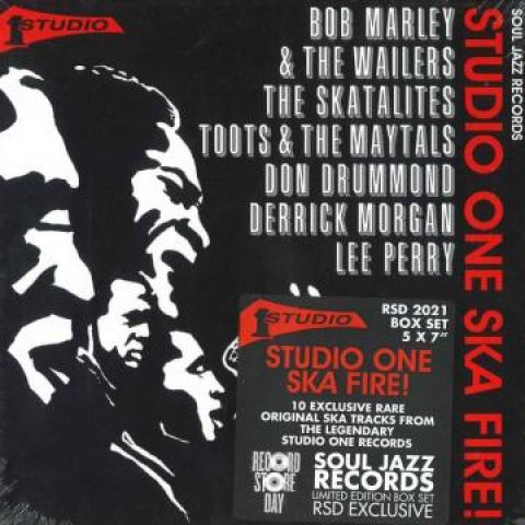 7inch Record VARIOUS - Studio One Ska Fire! (7 X 5 Box Se SJR467BOX Soul Jazz Recor 2021 UK Reggae, Ska & Dub
7inch Record VARIOUS - Studio One Ska Fire! (7 X 5 Box Se SJR467BOX Soul Jazz Recor 2021 UK Reggae, Ska & Dub