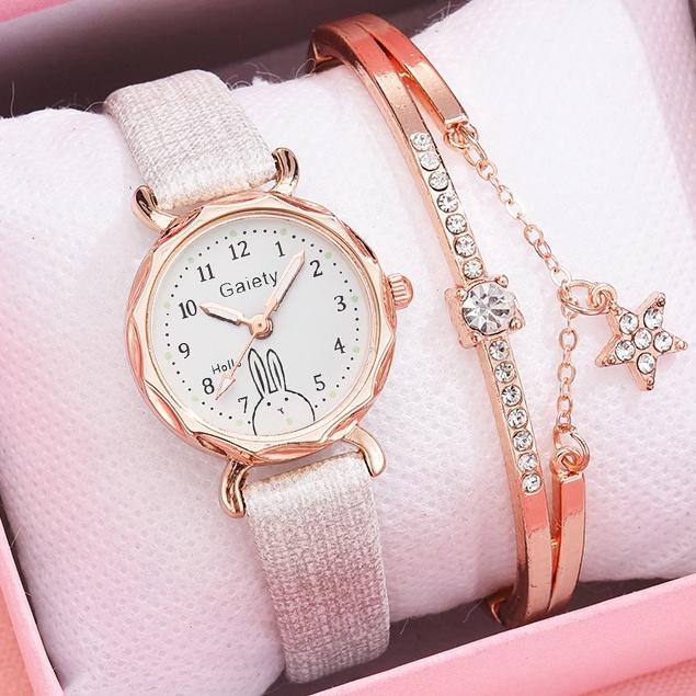 Ready StockJam tangan Wanita японские и корейские часы в студенческом стиле, часы для девочек, маленькие свежие кварцевые часы с женским ремнем
Ready StockJam tangan Wanita японские и корейские часы в студенческом стиле, часы для девочек, маленькие свежие кварцевые часы с женским ремнем