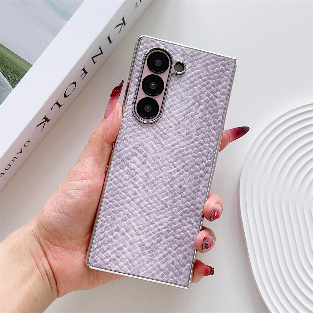 Serpentine Leather Electroplate Frame ShockProof Phone Case for Samsung Galaxy Z Fold 7 6 5 4 3 Fold7 Fold6 Protective Cover Galaxy Z Fold5 фіолетовий
Serpentine Leather Electroplate Frame ShockProof Phone Case for Samsung Galaxy Z Fold 7 6 5 4 3 Fold7 Fold6 Protective Cover Galaxy Z Fold5 фіолетовий