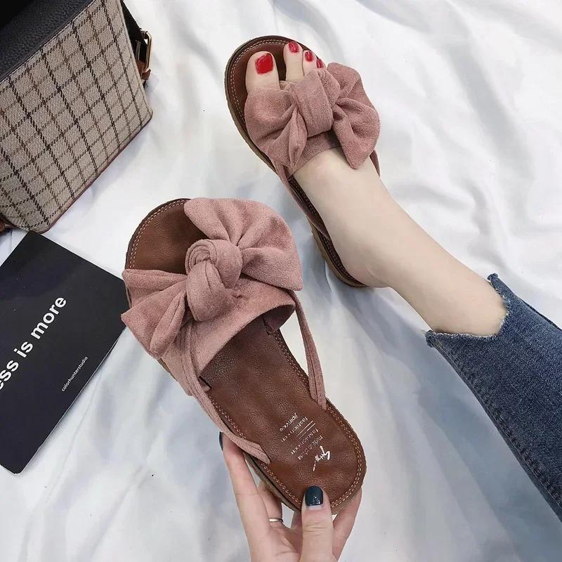 Summer Fashion Elegant Women Slippers Flip Flops Bow Outdoor Sports Beach Comfortable Solid Color Sandals Women Flat 2024 40 чорний
Summer Fashion Elegant Women Slippers Flip Flops Bow Outdoor Sports Beach Comfortable Solid Color Sandals Women Flat 2024 40 чорний