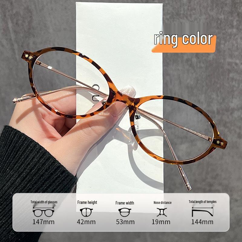 Ultra-Light Anti-Blue Light Tortoiseshell Glasses for Women - Stylish Square/Oval Frames for Round Faces
Ultra-Light Anti-Blue Light Tortoiseshell Glasses for Women - Stylish Square/Oval Frames for Round Faces